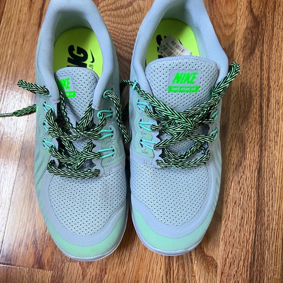Nike Free Run 5 - size 7.5 - Picture 6 of 8